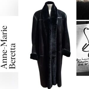 Anne Marie Beretta suede leather-fur black coat with a very large width